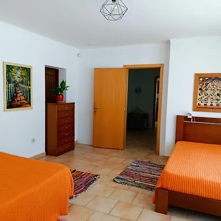 Hébergement de vacances Casa Da Nelita *